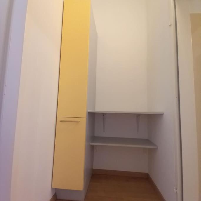 Altbauwohnung Neu Saniert - Fuer Familien Geeignet Vienna Exterior photo